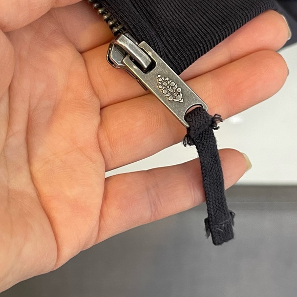 Free People Movement Hibernation Quilted Cropped Hoodie Jacket Size S Black - Picture 11 of 16